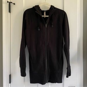 Athleta Long Triumph Black Hoodie